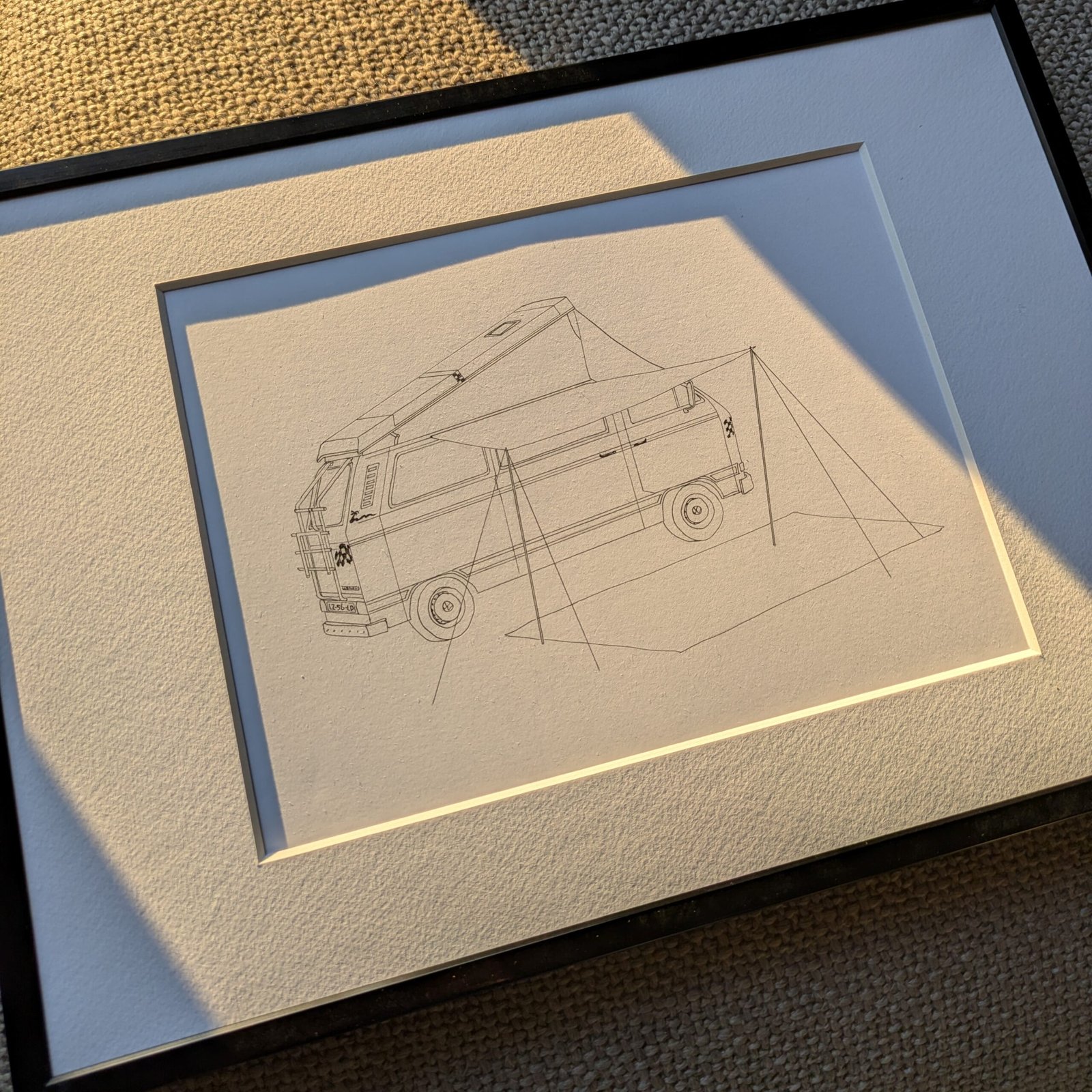 Persoonlijke lijntekening camper